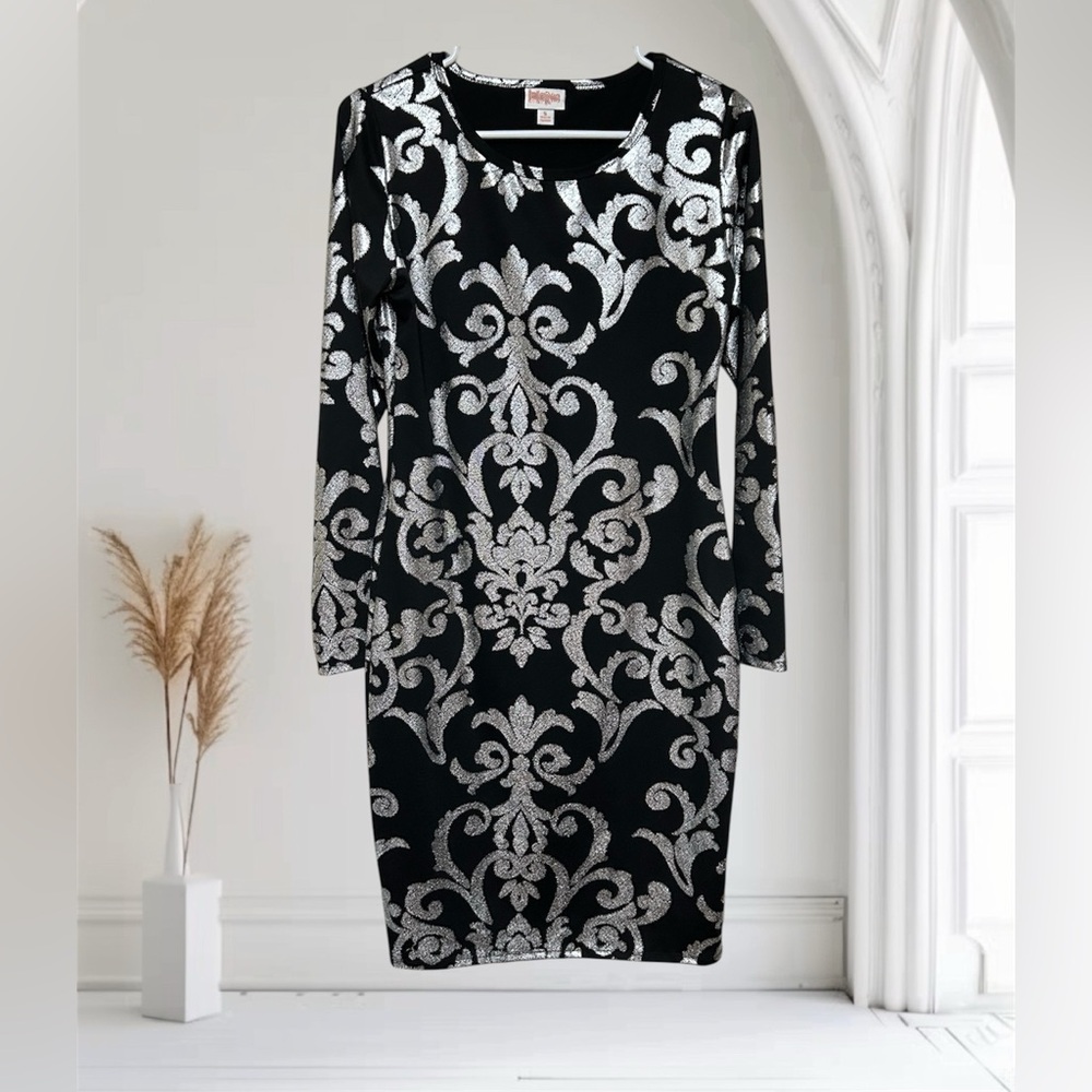 LuLaRoe Sparkling Black and Silver Dress 
Size S NWOT